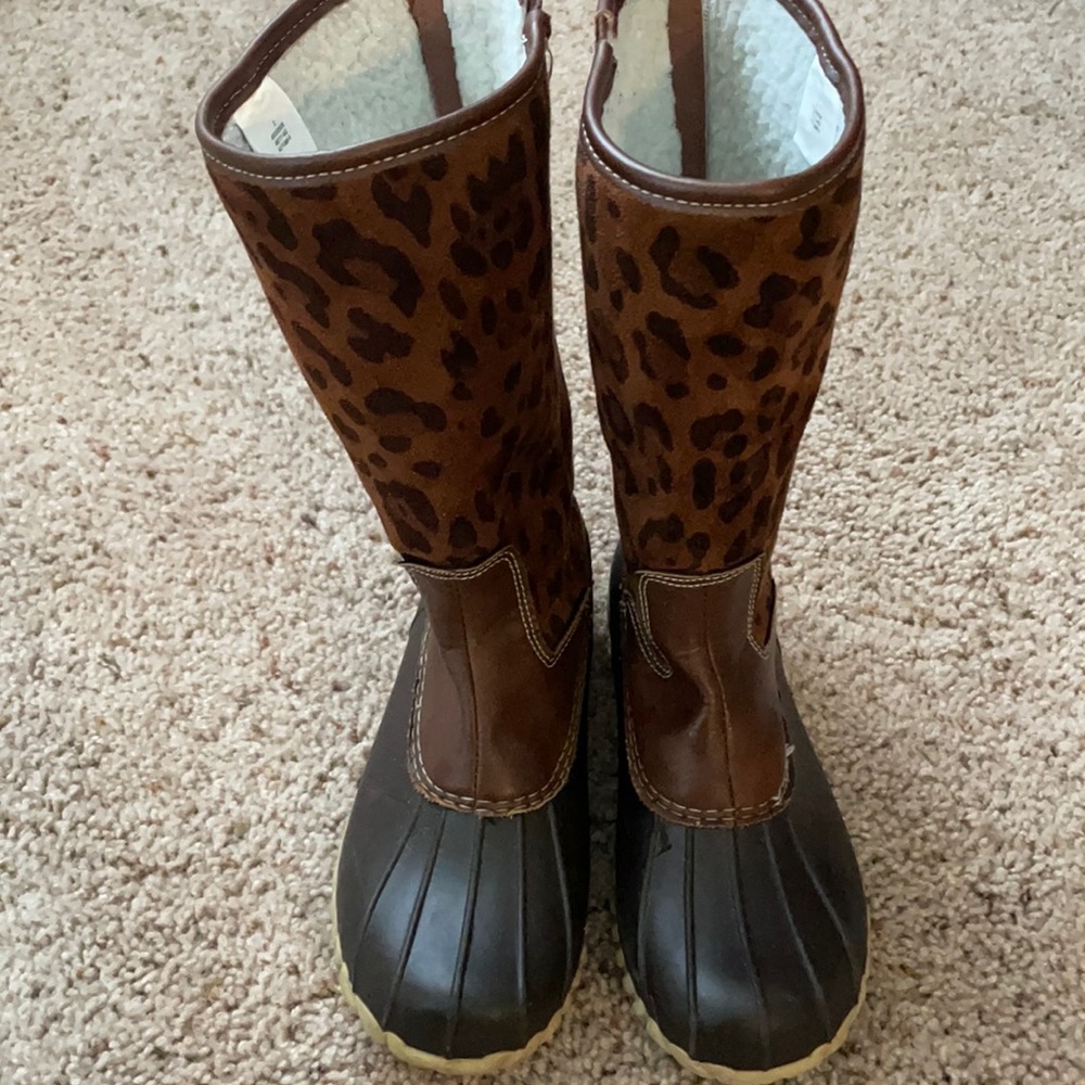 Outwoods kid’s girl rain boots duck boots cheetah print size 2